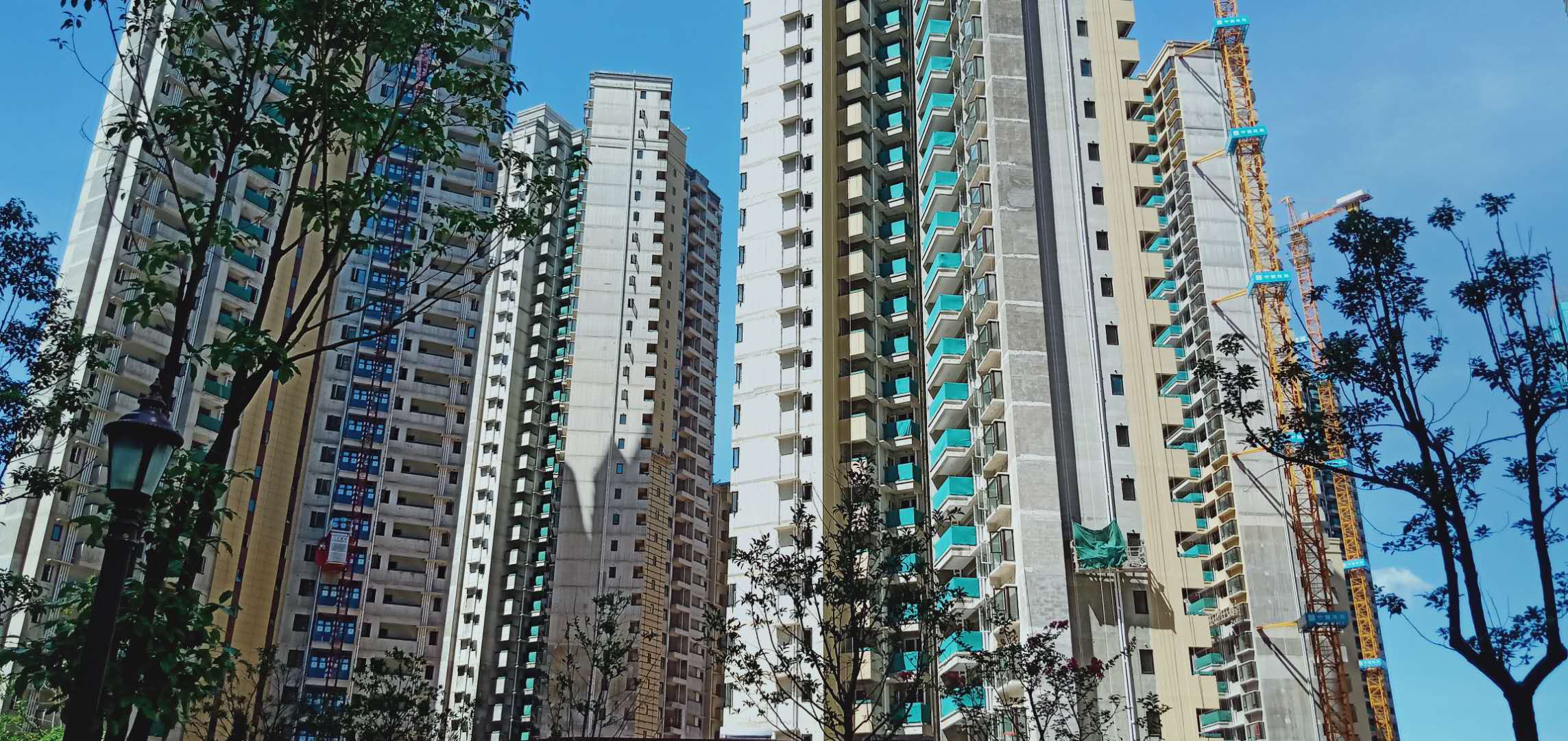 保利香檳國(guó)際二期